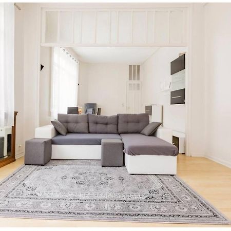 Lille Pres Du Chu Lille Apartment Bagian luar foto