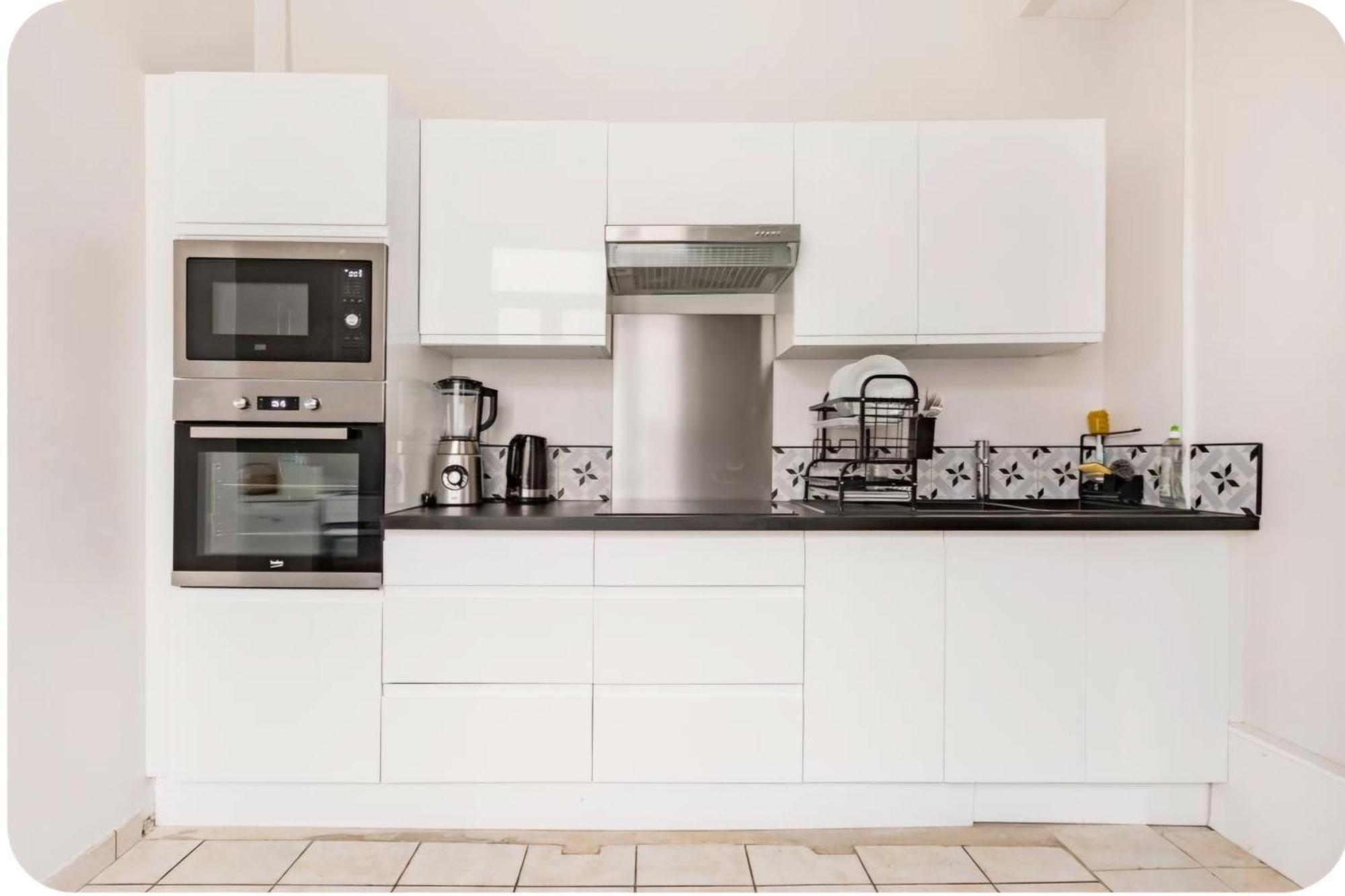 Lille Pres Du Chu Lille Apartment Bagian luar foto