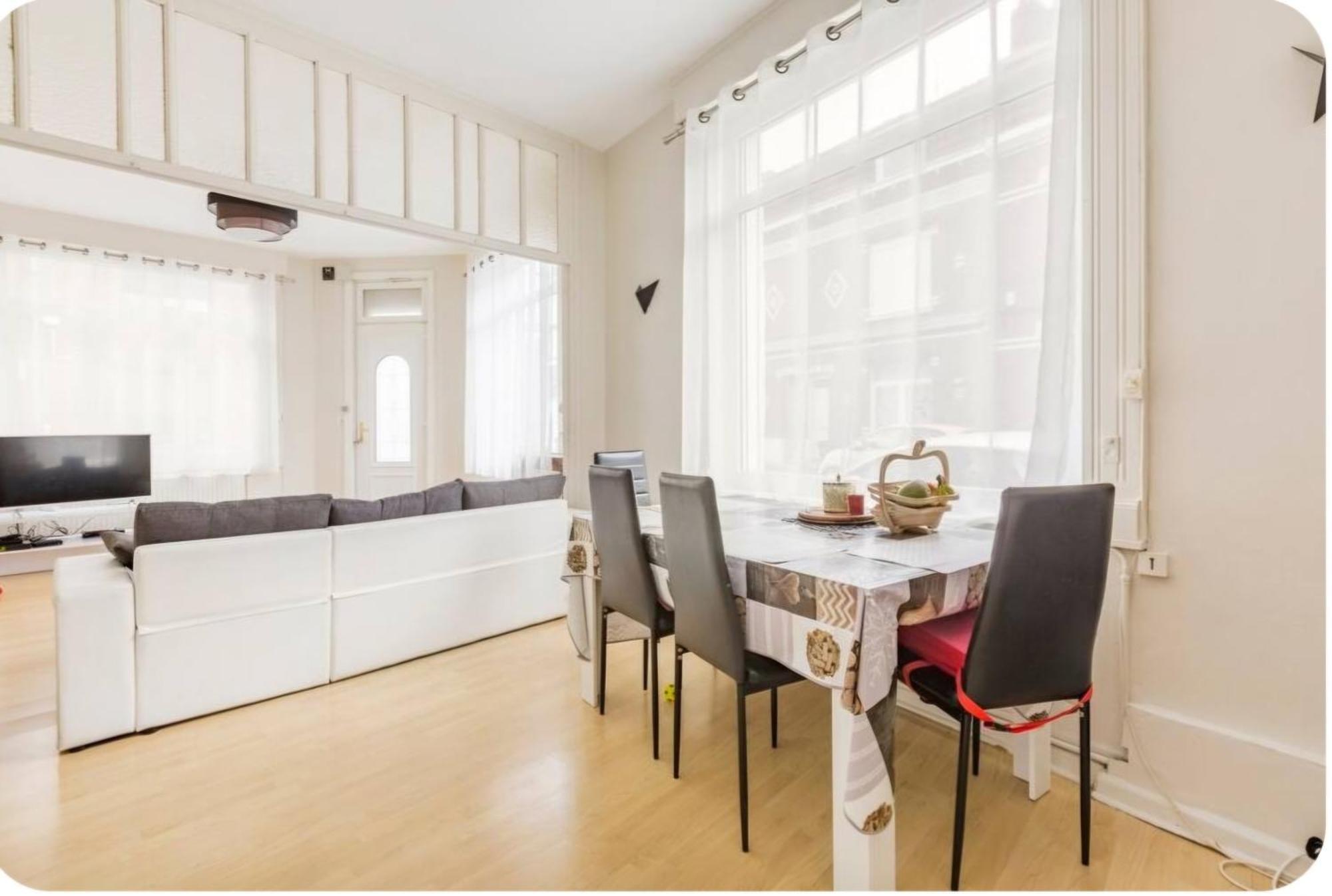 Lille Pres Du Chu Lille Apartment Bagian luar foto